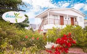 Cabanas Green Yard